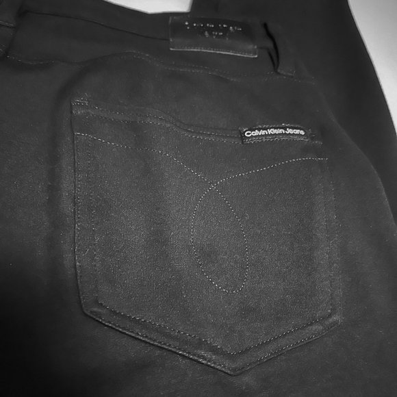 NWOT: Calvin Klein Jeans: Super High Rise Jegging: Black - Picture 7 of 8